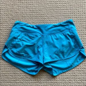 Lululemon speed up short 2.5”
